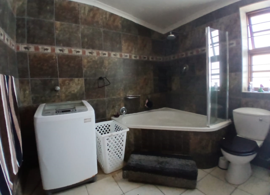 2 Bedroom Property for Sale in Mossel Bay Central Western Cape